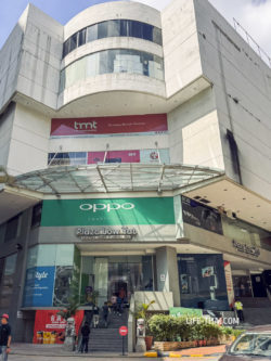 Торговый центр Plaza Low Yat в Куала Лумпуре, Малайзия