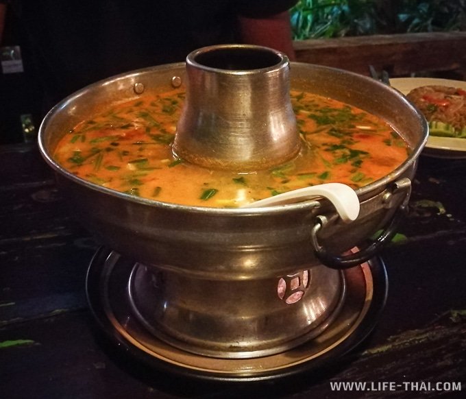 Что попробовать в Таиланде из еды обязательно - суп том ям