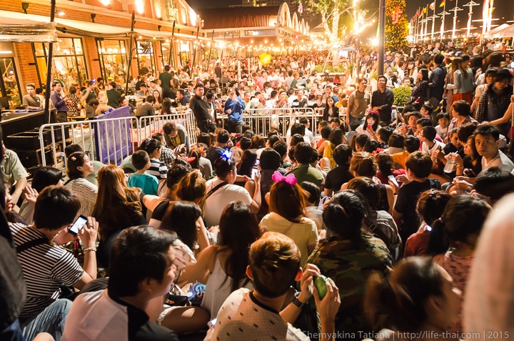 Новый год, толпа народа, Бангкок, Таиланд