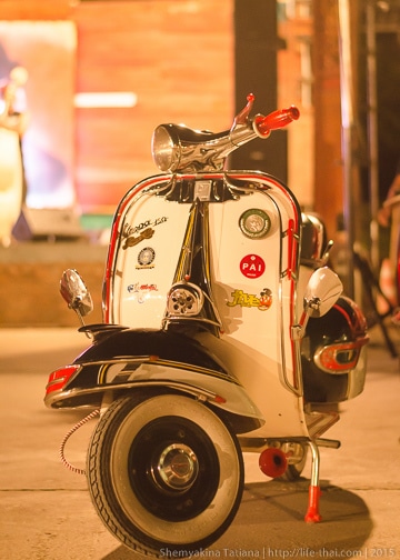 Мотороллер Vespa, Бангкок