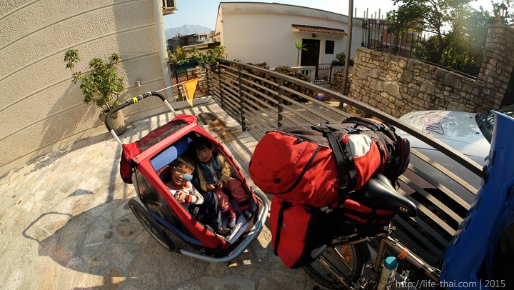 Велосипед тандем, Из Сингапура в Черногорию