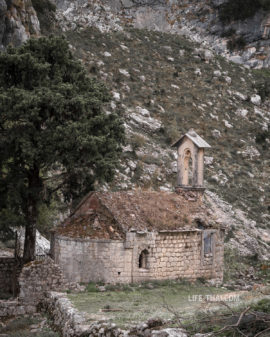 Церковь Св. Георгия около крепости Котора