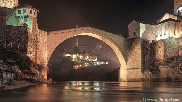 Старый мост в Мостаре, Босния и Герцеговина