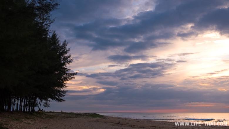 Закат на Као Лаке, северный пляж Банг Лют