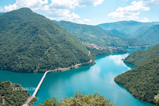 Каньон реки Пива - одно из красивейших мест в Черногории