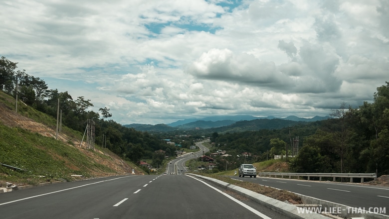 Дороги в Кота-Кинабалу и на острове Борнео, фото
