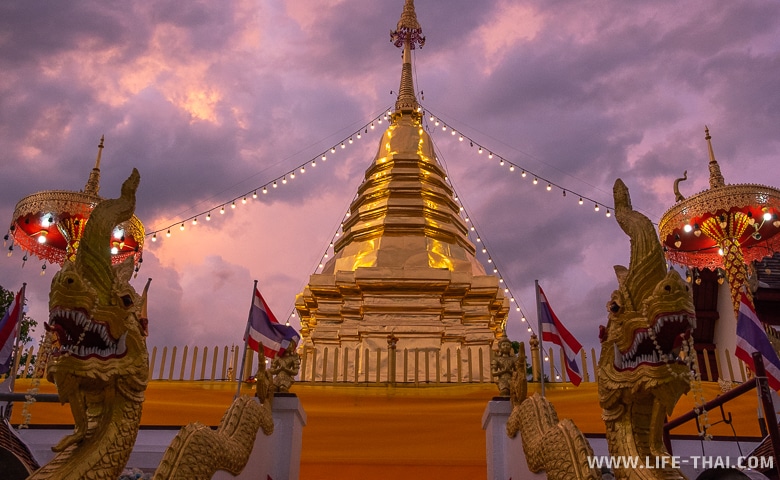 Храм на горе в Чиангмае