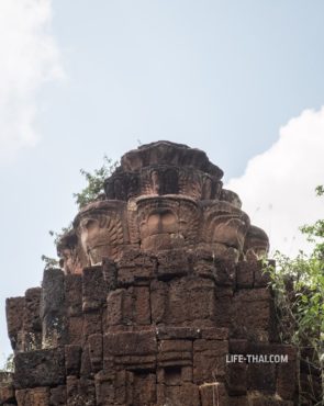 Кхмерский храм Prasat Ta Muan Tot в Сурине