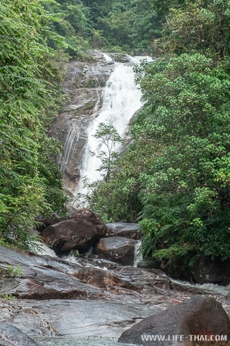 Водопад Sairung рядом с Трангом