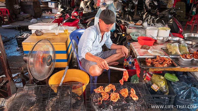 Уличная еда в Нячанге, Вьетнам