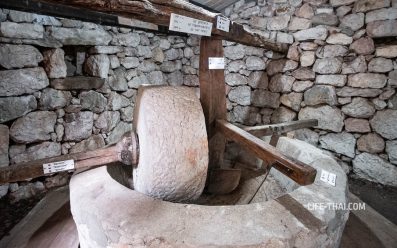 Старая мельница для изготовления оливкового масла в Бечичи