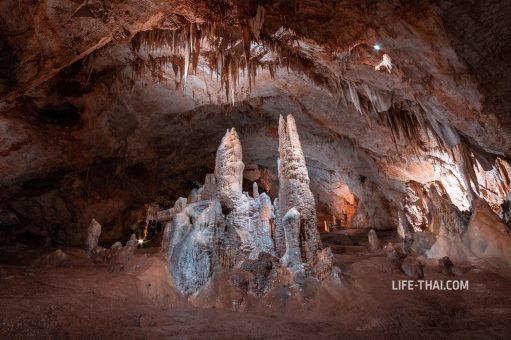 Стоит ли ехать в Липскую пещеру в Черногории