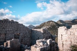 Форт Св. Андрия (Fort Sv. Andrija) на горе Враново Брдо, Черногория