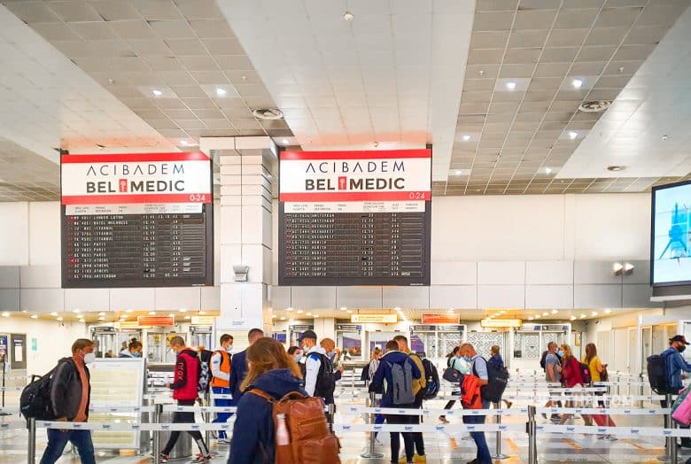 Что нужно знать про аэропорт Никола Тесла в Белграде в 2023