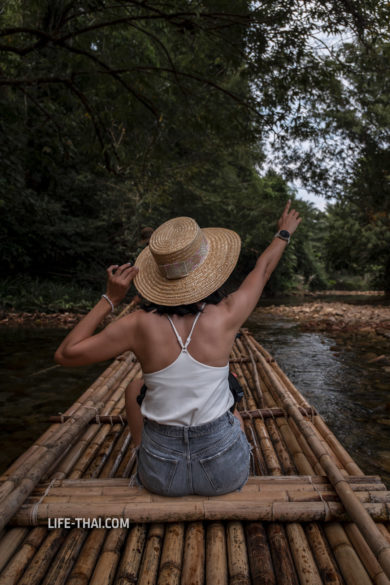 рафтинг на бамбуковых плотах в Таиланде