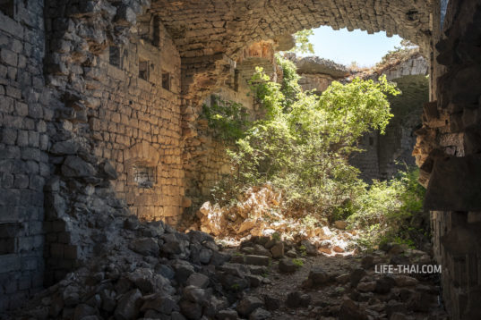 Форт Космач (tvrdjava Kosmac) в Браичи, Черногория