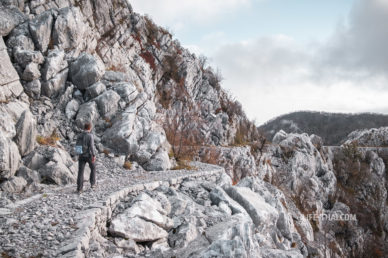 Старая австрийская дорога в районе Црквице, Черногория